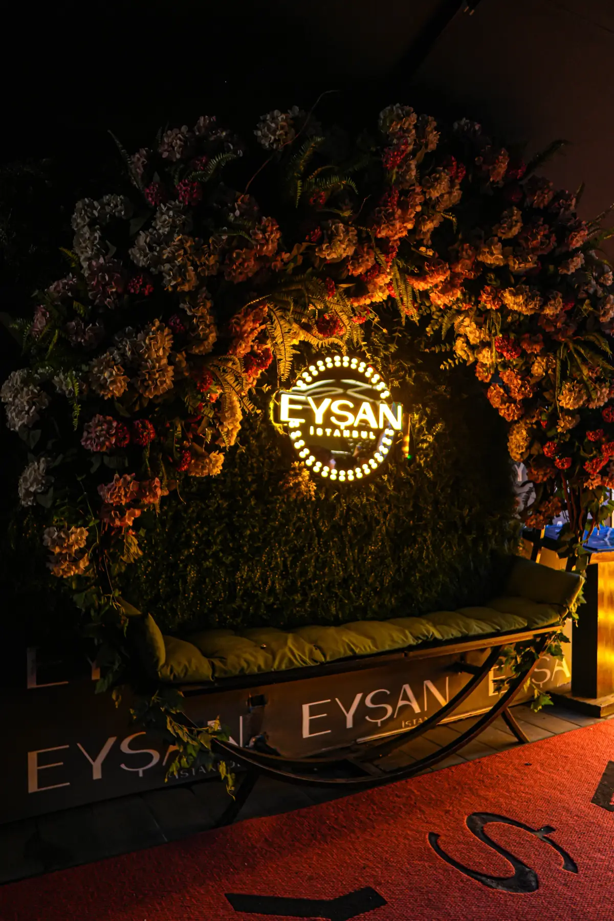 Eysan İstanbul meyhane resepsiyonu